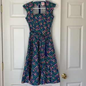 ModCloth Emmy brand dress cherries print sz 2 EUC
